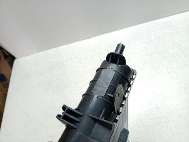 Chłodnica silnika 1029459 FORD