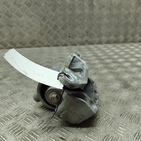 Poduszka (podpora) silnika lewa Toyota RAV4 5 A5