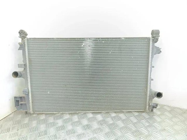 Chłodnica silnika 13196477 GM