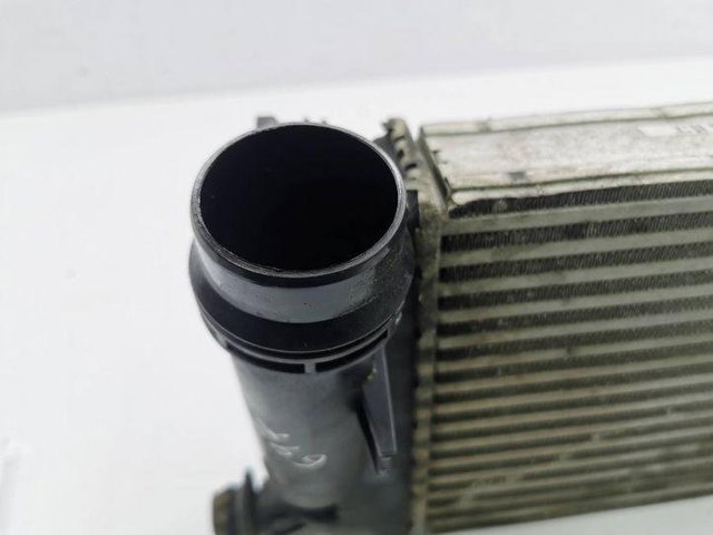 Chłodnica intercoolera 144614EA0A RENAULT
