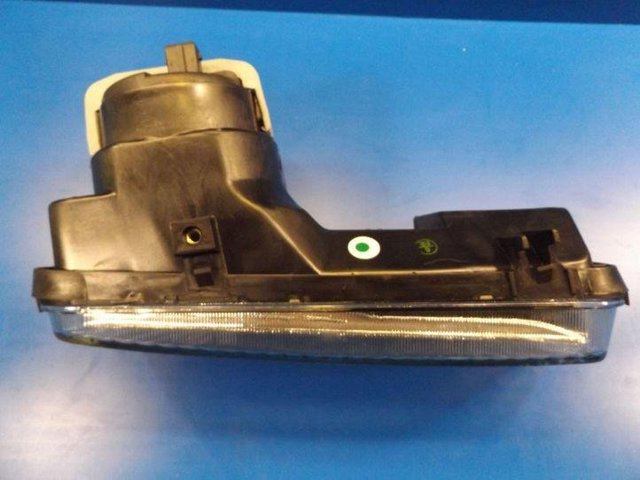 Lampa przeciwmgielna lewa Citroen Jumpy 1 BU