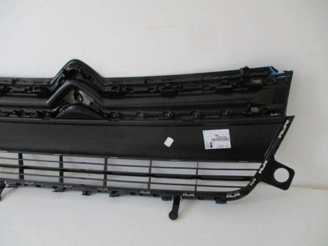 Atrapa chłodnicy Citroen Berlingo B9