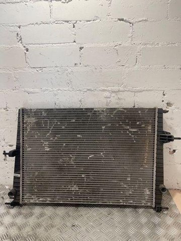 Chłodnica silnika 214100067R RENAULT