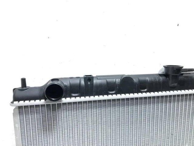 Chłodnica silnika Nissan Maxima A32