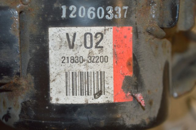 Poduszka (podpora) silnika lewa KIA Carens 3