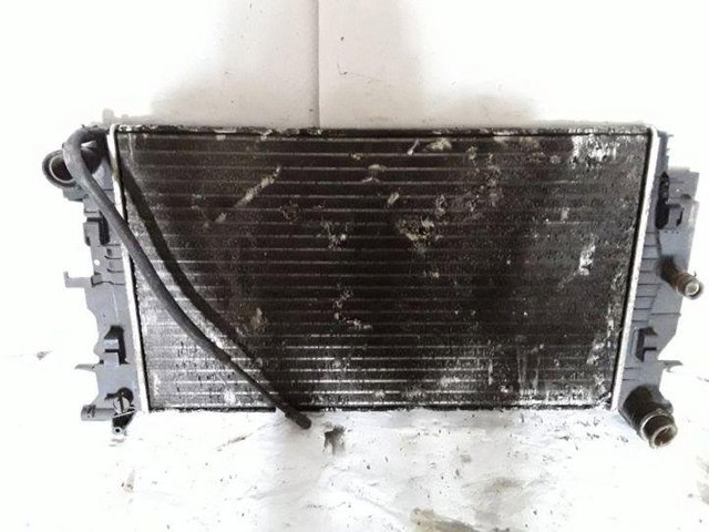 Chłodnica silnika 2E0121253B VAG