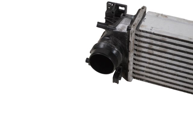Chłodnica intercoolera Volvo XC40 536