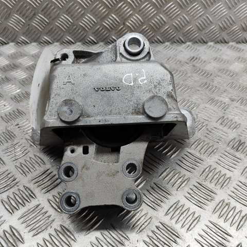 Poduszka (podpora) silnika prawa Volvo XC40 536