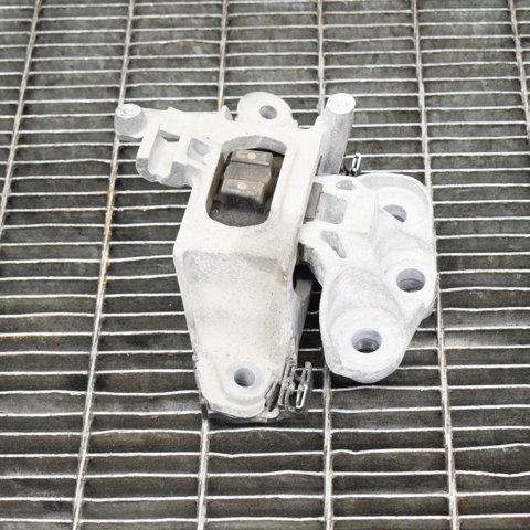 Poduszka (podpora) silnika lewa Opel Astra