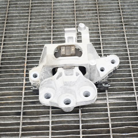 Poduszka (podpora) silnika lewa Opel Astra