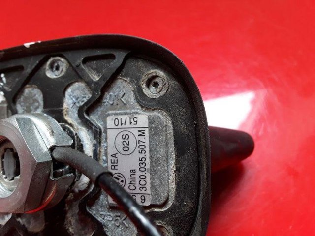 Antena Volkswagen Passat 357