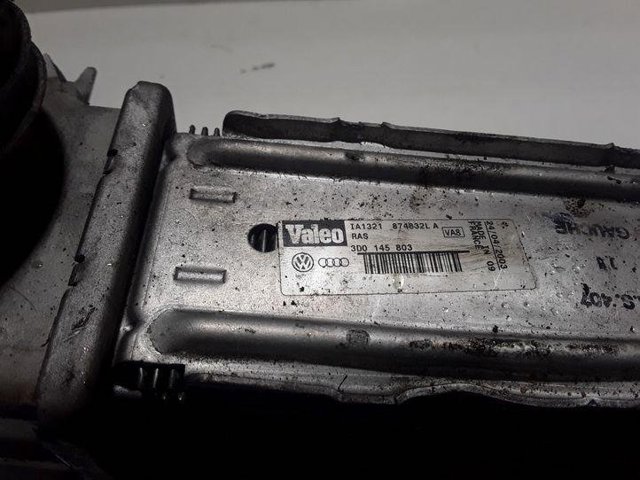 Chłodnica intercoolera 3D0145803 VAG