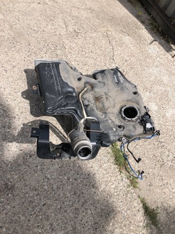 Zbiornik paliwa Skoda SuperB 3 3V3