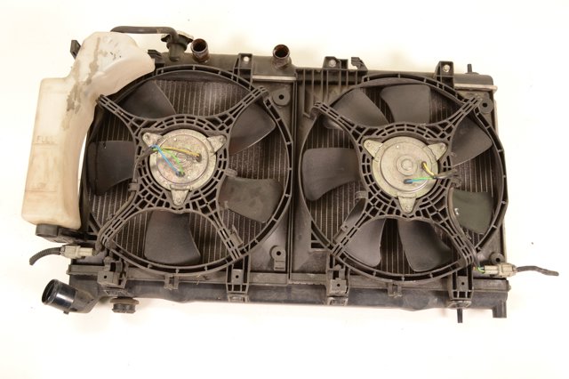 Zbiorniczek wyrównawczy układu chłodzenia Subaru Forester 3 S12, SH