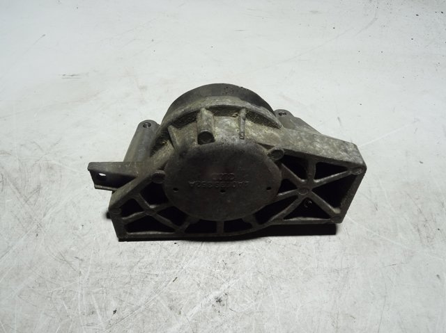 Poduszka (podpora) silnika prawa 4A0199352A VAG