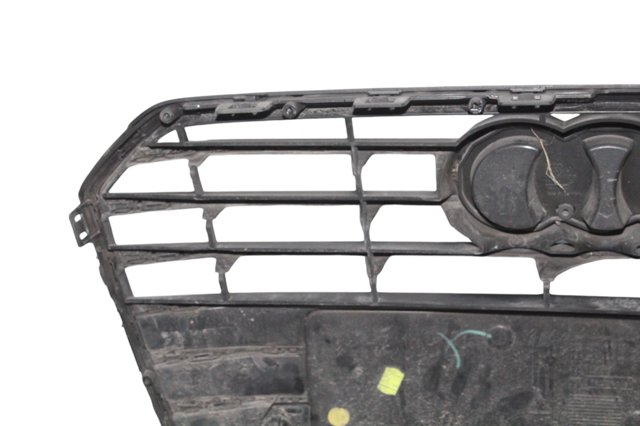 Atrapa chłodnicy Audi A6 4G2, 4GC