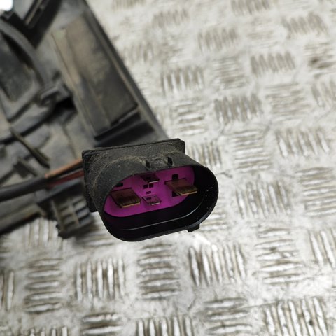 Wentylator elektryczny układu chłodzenia kompletny (silnik+wirnik) 5Q0121203AB VAG