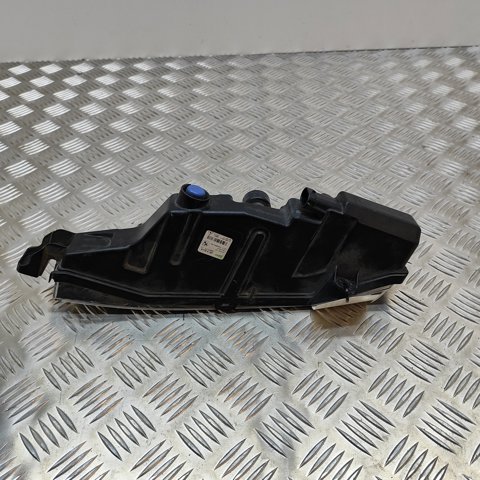 Lampa przeciwmgielna lewa BMW 7 G11, G12