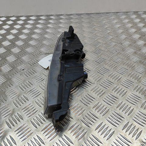 Lampa przeciwmgielna lewa BMW 7 G11, G12