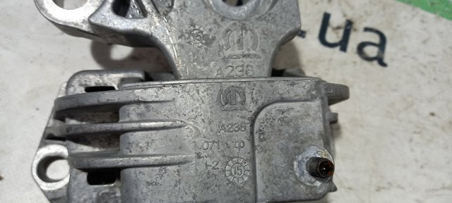 Poduszka (podpora skrzyni biegów) Jeep RENEGADE BU