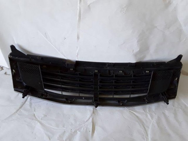 Atrapa grill SsangYong Rexton