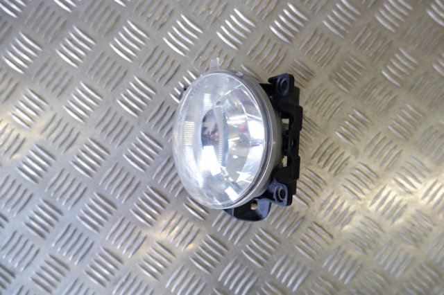 Lampa przeciwmgielna lewa Toyota RAV4 4 A4