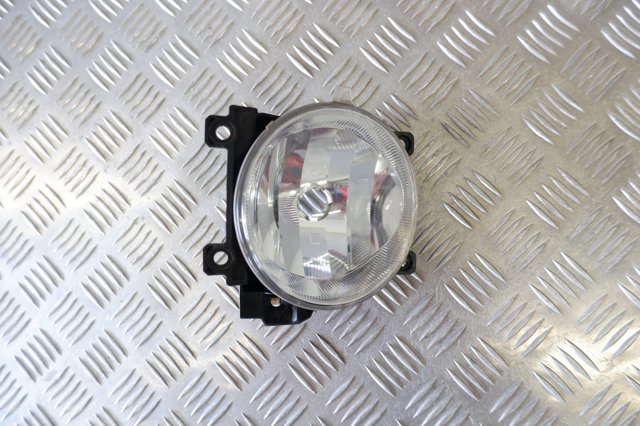 Lampa przeciwmgielna lewa 8122060100 Toyota