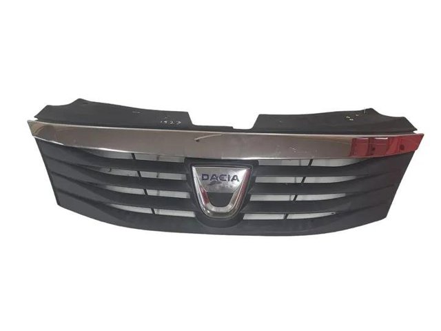 Atrapa chłodnicy Dacia Logan KS