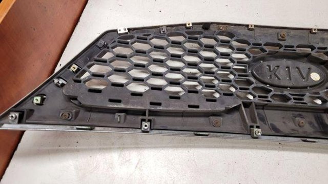 Atrapa chłodnicy KIA Sorento 2 XM