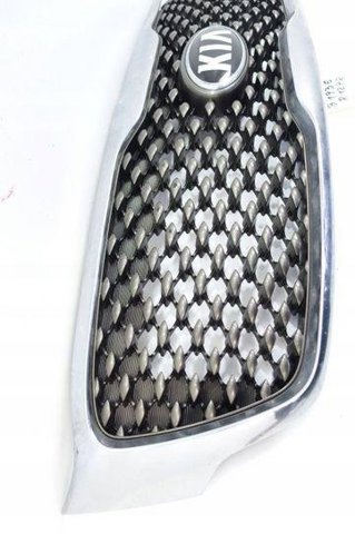 Atrapa chłodnicy KIA Sorento 3 C5, UM