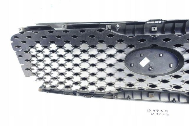 Atrapa chłodnicy KIA Sorento 3 C5, UM