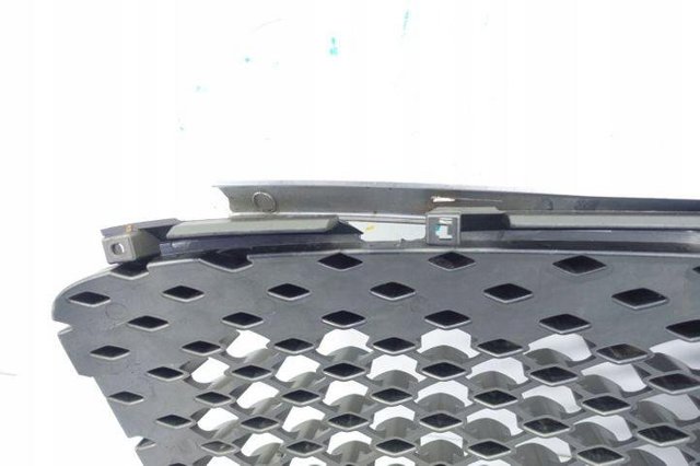 Atrapa chłodnicy KIA Sorento 3 C5, UM