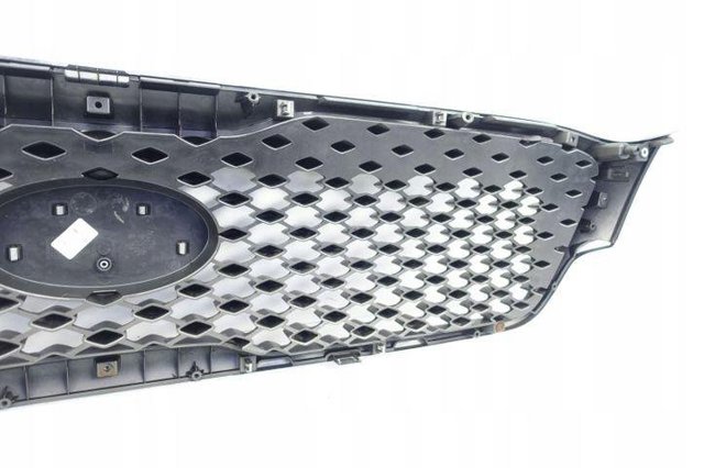 Atrapa chłodnicy KIA Sorento 3 C5, UM