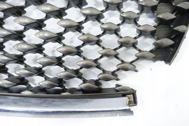 Atrapa chłodnicy KIA Sorento 3 C5, UM