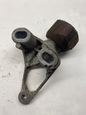 Poduszka (podpora) silnika przednia Audi Q5 8RB