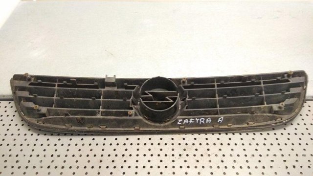 Atrapa chłodnicy Opel Zafira F75