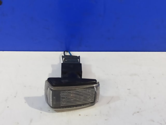 Powtarzacz kierunkowskazu na błotniku Volvo S70 LS, LT