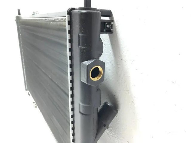 Chłodnica silnika Daewoo Espero KLEJ