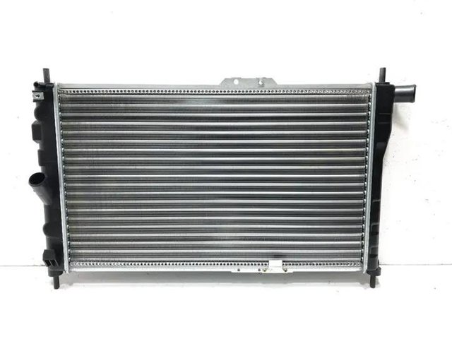 Chłodnica silnika Daewoo Espero KLEJ