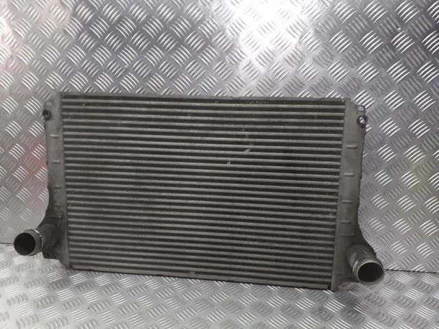 Chłodnica intercoolera JD1271002220 TOYOTA