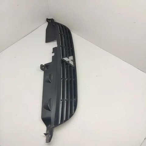 Atrapa grill Mitsubishi Space Star