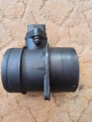 Czujnik przepływu powietrza, przepływomierz powietrza M.A.F. 0K0AA13210 HYUNDAI