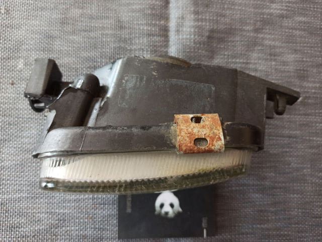 Lampa przeciwmgielna lewa/prawa 1209177 FORD