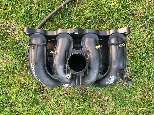 Kolektor ssący Daihatsu Terios 2 J2