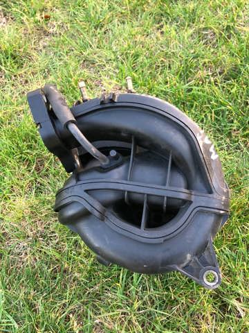 Kolektor ssący Daihatsu Terios 2 J2