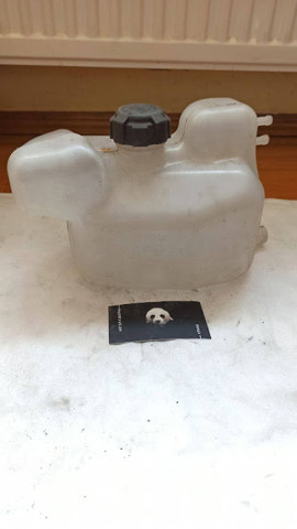 Zbiorniczek wyrównawczy układu chłodzenia ВАЗ 2111