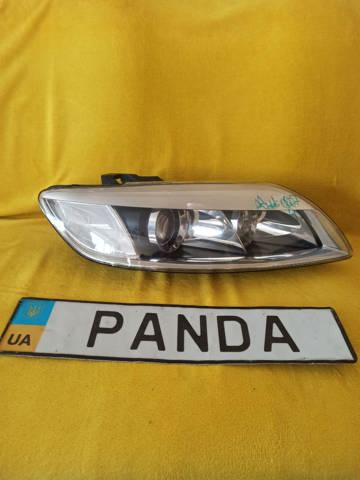 Reflektor prawy 4L0941030A VAG