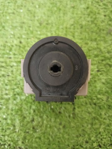 Kostka stacyjki zapłonowej 98AB11572BG FORD