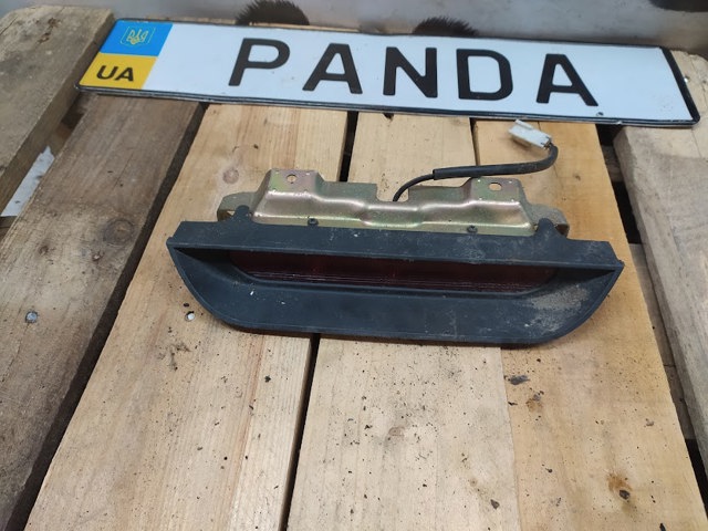 Lampa stop tylna dodatkowa do Mitsubishi Space Star DG0