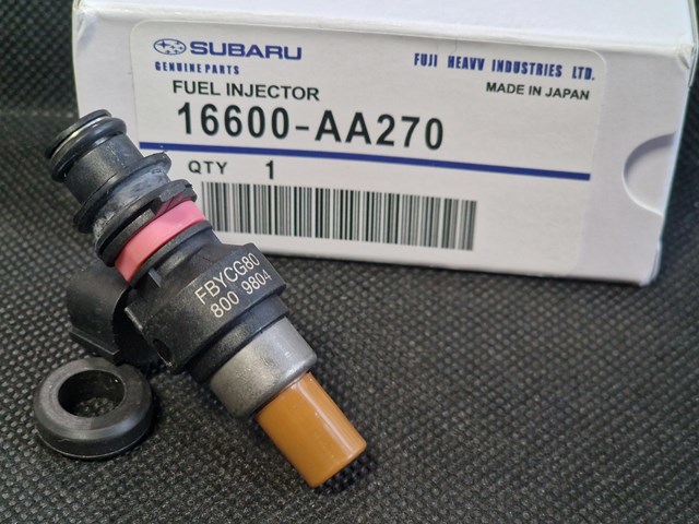 Wtryskiwacz paliwa 16600AA270 SUBARU